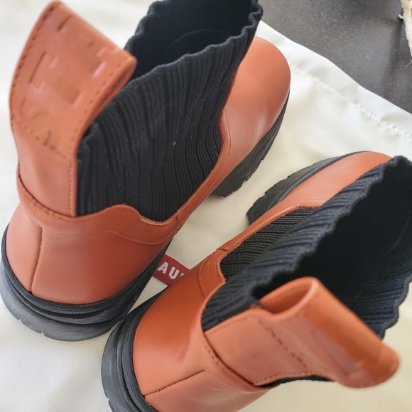 new Staud Bow Lug-Sole Rib-Knit Sock Ankle Leather Boots - Picture 7 of 13